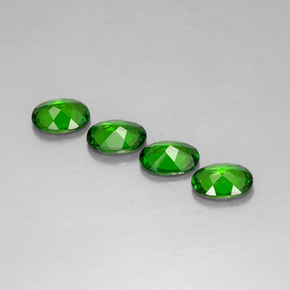 Achetez naturel ct vert diopside de chrome gems, coupe ovale, en provenance russie chez gemselect. en stock, livraison internationale!