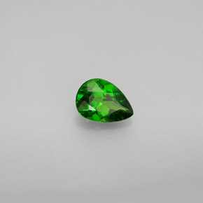 Diopside de chrome vert naturelle en forme de poire, 0,72 ct, VS-SI