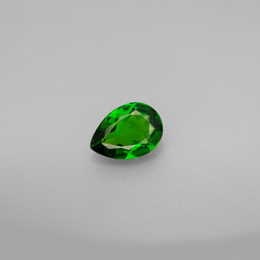 Diopside de chrome vert naturelle en forme de poire, 0,58 ct, VVS-VS