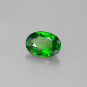 Diopside Chrome Vert naturelle Coupe ovale, 0.75 ct, VS-SI