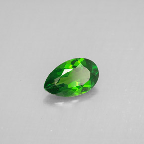 Diopside Chrome Vert naturelle En forme de poire, 0.82 ct, VS