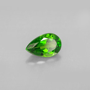 Diopside Chrome Vert naturelle En forme de poire, 0.98 ct, VS