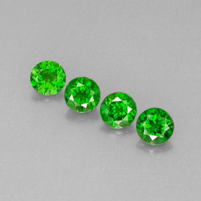 Achetez naturel ct Vert Diopside Chrome gems, Coupe roude, En provenance Russie chez GemSelect. En stock, livraison internationale!