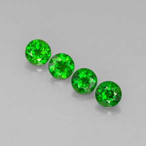 Achetez naturel ct Vert Diopside Chrome gems, Coupe roude, En provenance Russie chez GemSelect. En stock, livraison internationale!