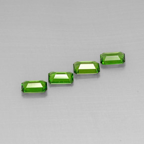 Achetez naturel ct vert diopside de chrome gems, taille émeraude, en provenance russie chez gemselect. en stock, livraison internationale!