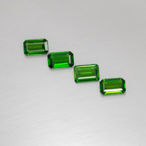Achetez naturel ct vert diopside de chrome gems, taille émeraude, en provenance russie chez gemselect. en stock, livraison internationale!
