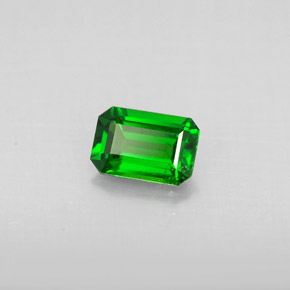 Diopside de chrome vert naturelle taille émeraude, 0,54 ct, VS