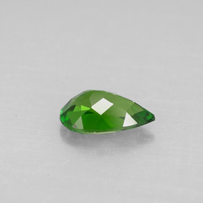 Diopside de chrome vert naturelle en forme de poire, 0,73 ct, VS