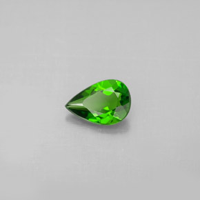 Diopside de chrome vert naturelle en forme de poire, 0,63 ct, VS