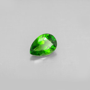 Diopside de chrome vert naturelle en forme de poire, 0,68 ct, VS