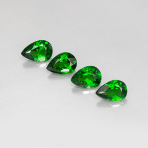 Achetez naturel ct vert diopside de chrome gems, en forme de poire, en provenance russie chez gemselect. en stock, livraison internationale!
