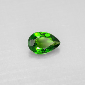 Diopside de chrome vert naturelle en forme de poire, 0,62 ct, VS