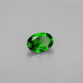 Diopside de chrome vert naturelle coupe ovale, 0,73 ct, VVS