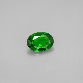 Diopside de chrome vert naturelle coupe ovale, 0,81 ct, VVS-VS