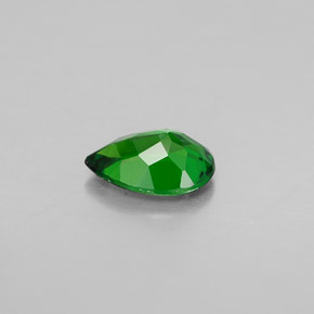 Diopside de chrome vert naturelle en forme de poire, 0,66 ct, VS