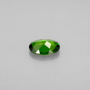 Diopside de chrome vert naturelle coupe ovale, 0,65 ct, VVS