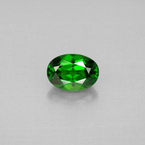 Diopside de chrome vert naturelle coupe ovale, 0,89 ct, VVS