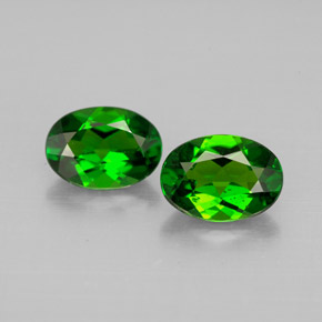 Achetez naturel ct vert diopside de chrome gems, coupe ovale, en provenance russie chez gemselect. en stock, livraison internationale!