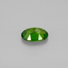 Diopside de chrome vert naturelle coupe ovale, 0,75 ct, VVS-VS