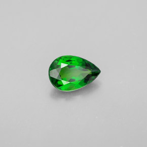 Diopside de chrome vert naturelle en forme de poire, 0,63 ct, VVS