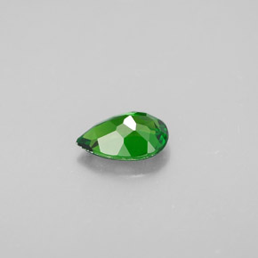Diopside de chrome vert naturelle en forme de poire, 0,63 ct, VVS