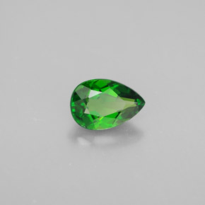 Diopside de chrome vert naturelle en forme de poire, 0,74 ct, VVS
