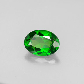 Diopside de chrome vert naturelle coupe ovale, 0,79 ct, VS