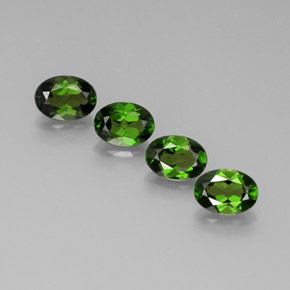 Achetez naturel ct vert diopside de chrome gems, coupe ovale, en provenance russie chez gemselect. en stock, livraison internationale!