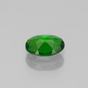 Diopside de chrome vert naturelle coupe ovale, 0,67 ct, VVS