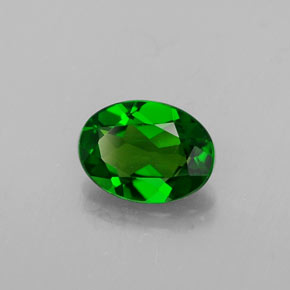 Diopside de chrome vert naturelle coupe ovale, 0,72 ct, VS