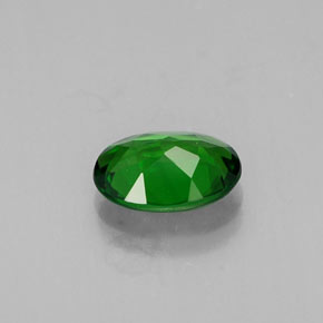 Diopside de chrome vert naturelle coupe ovale, 0,72 ct, VS