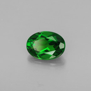 Diopside de chrome vert naturelle coupe ovale, 0,84 ct, VS