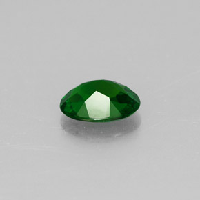 Diopside de chrome vert naturelle coupe ovale, 0,70 ct, VVS