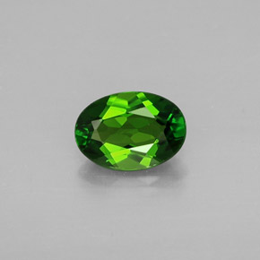 Diopside de chrome vert naturelle coupe ovale, 0,76 ct, VVS