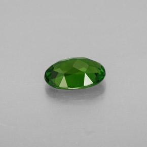 Diopside de chrome vert naturelle coupe ovale, 0,76 ct, VVS