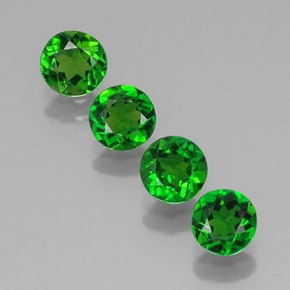 Achetez naturel ct Vert Diopside Chrome gems, Coupe roude, En provenance Russie chez GemSelect. En stock, livraison internationale!