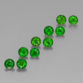Achetez naturel ct Vert Diopside Chrome gems, Coupe roude, En provenance Russie chez GemSelect. En stock, livraison internationale!