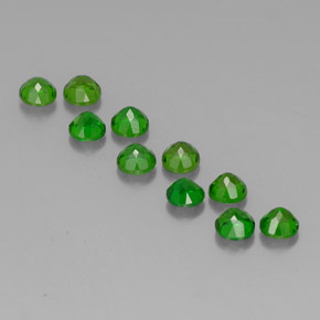 Achetez naturel ct Vert Diopside Chrome gems, Coupe roude, En provenance Russie chez GemSelect. En stock, livraison internationale!