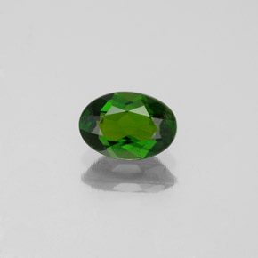 Diopside de chrome vert naturelle coupe ovale, 0,75 ct, VS