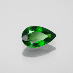 Diopside Chrome Vert naturelle En forme de poire, 0.71 ct, VS