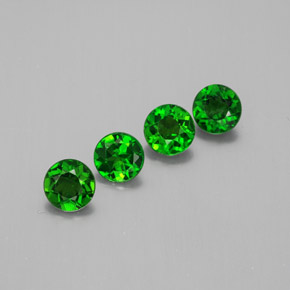Achetez naturel ct Vert Diopside Chrome gems, Coupe roude, En provenance Russie chez GemSelect. En stock, livraison internationale!