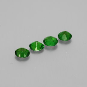 Achetez naturel ct Vert Diopside Chrome gems, Coupe roude, En provenance Russie chez GemSelect. En stock, livraison internationale!