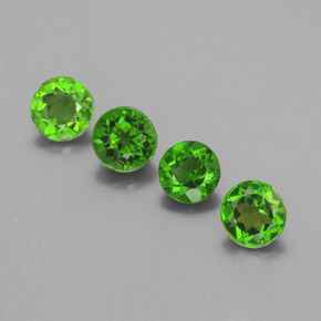 Achetez naturel ct vert diopside de chrome gems, coupe roude, en provenance russie chez gemselect. en stock, livraison internationale!