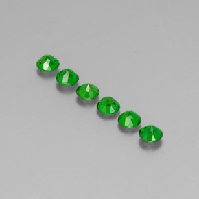 Achetez naturel ct vert diopside de chrome gems, coupe roude, en provenance russie chez gemselect. en stock, livraison internationale!