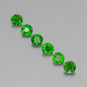 Achetez naturel ct vert diopside de chrome gems, coupe roude, en provenance russie chez gemselect. en stock, livraison internationale!