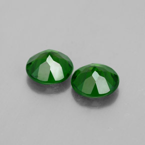 Achetez naturel ct vert diopside de chrome gems, coupe roude, en provenance russie chez gemselect. en stock, livraison internationale!