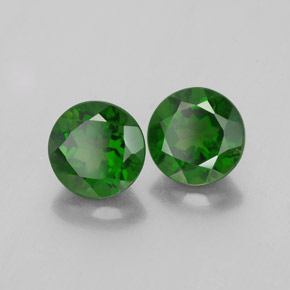 Achetez naturel ct Vert Diopside Chrome gems, Coupe roude, En provenance Russie chez GemSelect. En stock, livraison internationale!
