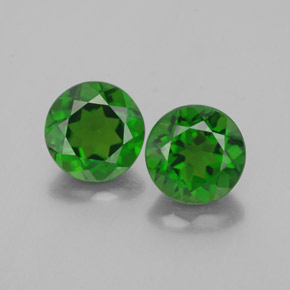Achetez naturel ct Vert Diopside Chrome gems, Coupe roude, En provenance Russie chez GemSelect. En stock, livraison internationale!