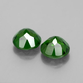 Achetez naturel ct vert diopside de chrome gems, coupe roude, en provenance russie chez gemselect. en stock, livraison internationale!