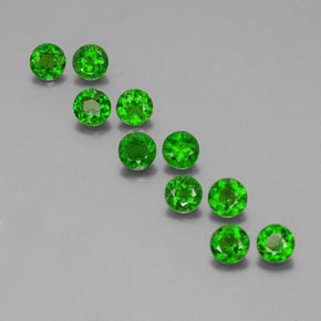 Achetez naturel ct Vert Diopside Chrome gems, Coupe roude, En provenance Russie chez GemSelect. En stock, livraison internationale!